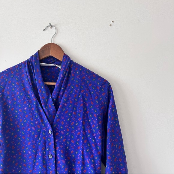 Liz Claiborne | Paisley Silk Long-Sleeve Button-Down Blouse - Picture 1 of 3